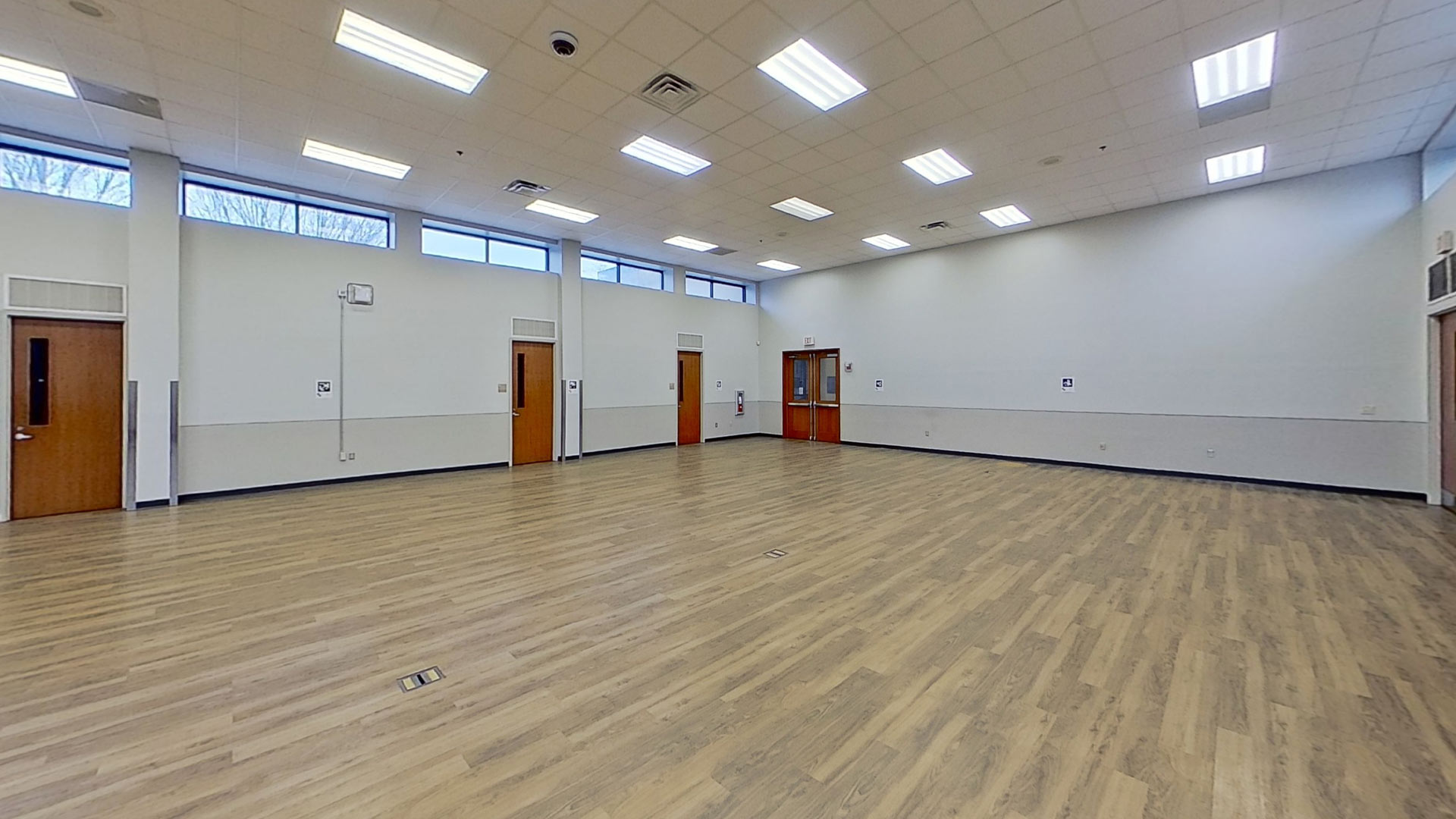 Scroll down to the virtual tour to see the rental facility! Here's a sneak peek.