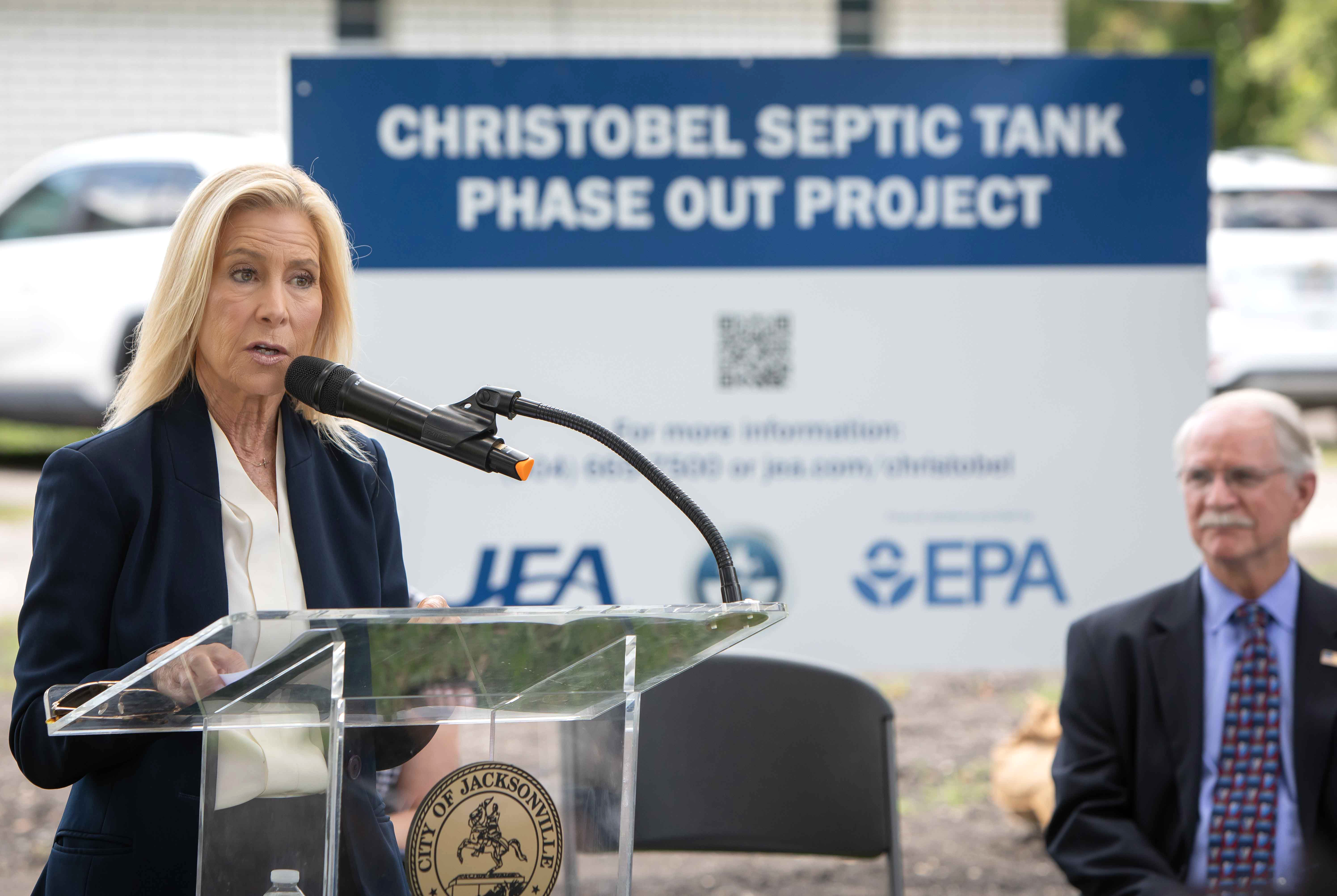 Mayor Speaking at Christobel project