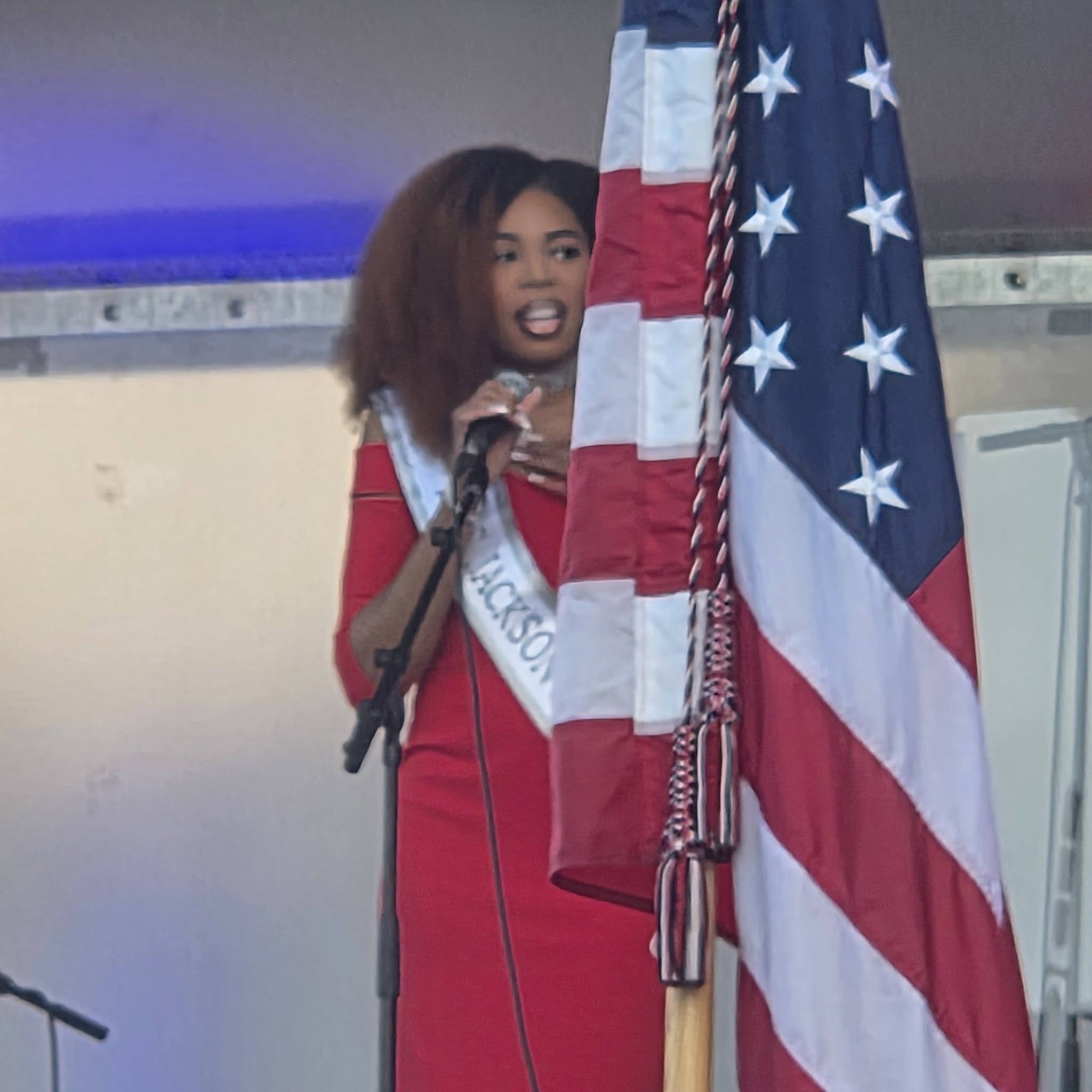 Ms. Jacksonville leading the Pledge of Allegiance at Freedom Fest 250