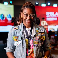 Dana Michelle Maule Headshot