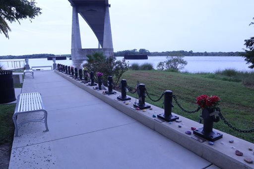 El Faro Memorial at Dames Point Park