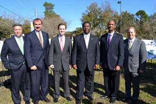 Mayor Alvin Brown was joined by City Council members and Jacksonville University President Tim Cost to announce that the City’s Renew Jax initiative will expand to the Arlington area