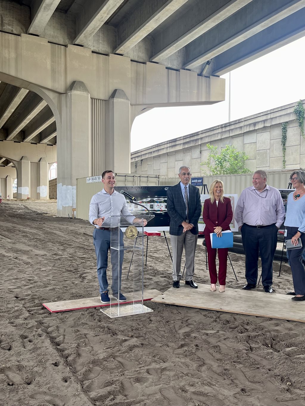 Council Member Peluso broke ground on the Artist Walk in Riverside under the Fuller Warren Bridge with Mayor Donna Deegan, City Council President Ron Salem, Florida Department of Transportation Urban Manager, Jim Knight, and Chief of Natural and Marine Res