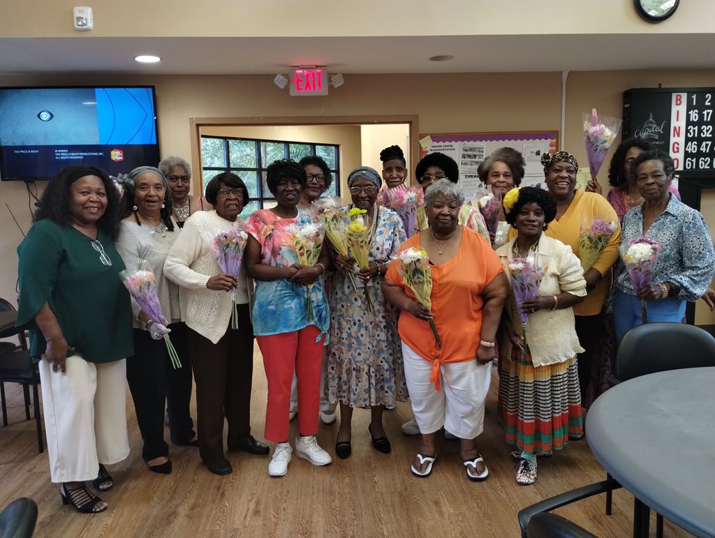 Gerrie Ford-Hardin,Josephine Bennett, Beatrice Williams, Blanche Jones, Claretha McKnight, Brenda Green,Mary Hall, Joyce Travelee, Hessie Gabible, Gwendolyn Sullivan, Vicki Dawson, Linda Thomas, Pamela Holden, Priscilla Kelsey and Baarbara Williams