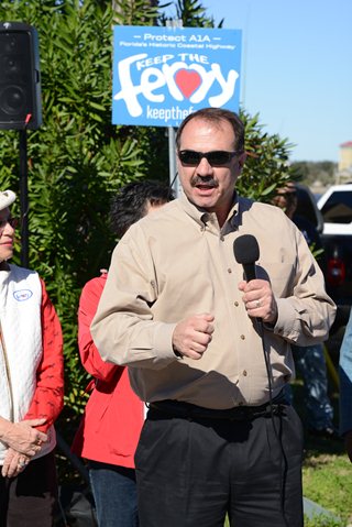 Photo fo Council Member John Crescimbeni.