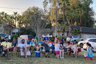 Villa San Jose cook off crowd