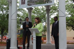Photo of Councilwoman Lori Boyer addressing the audience from the Balis Gazebo as SMMA Past President Doug Skiles and Mayor Alvin Brown look on.